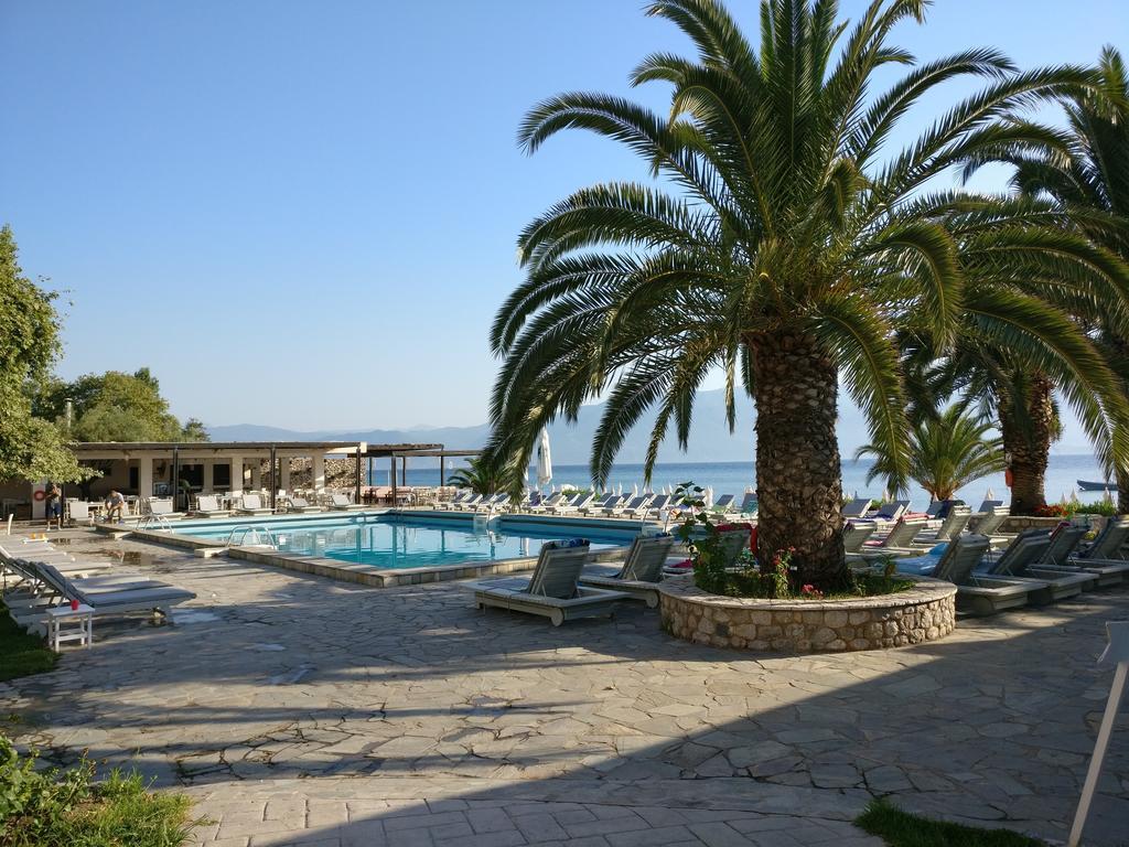 Long Beach Hotel & Resort Longos  Exterior photo